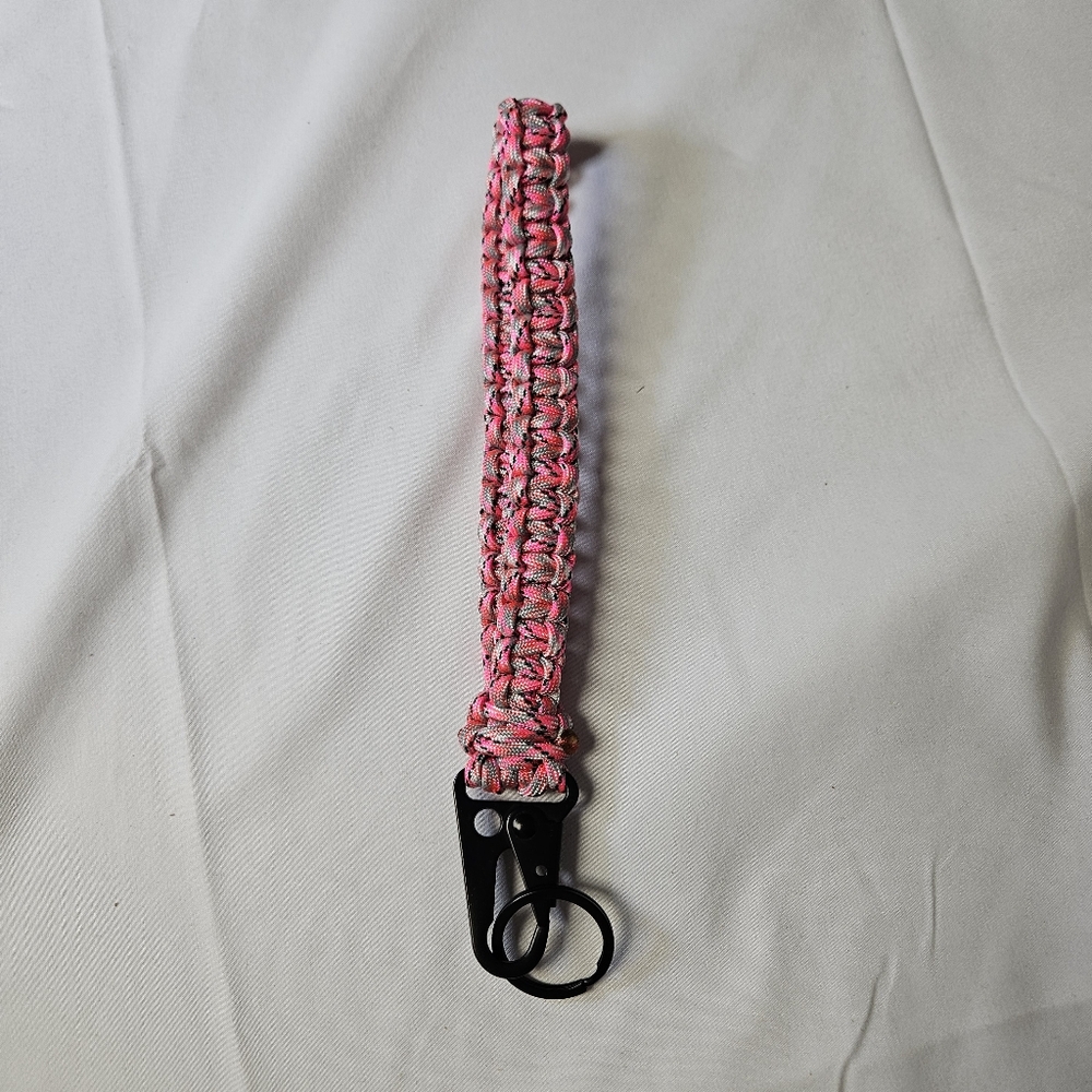 550 Paracord Pink Camo‎ Keychain Wristlet